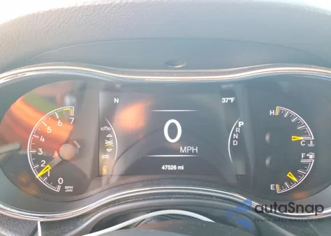 2019 Jeep Grand Cherokee Laredo из США, поврежденный, VIN 1C4RJFAG2KC728990